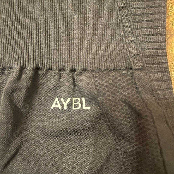 AYBL Balance V3 Seamless Leggings Size M - Picture 2 of 6